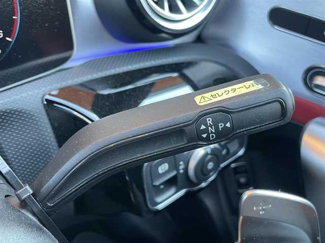 メルセデス・ベンツ ＣＬＡ２００ｄ Sブレーク AMGライン 鹿児島県 2019(令1)年 6.3万km デジタルホワイト ワンオーナー/純正ナビ/フルセグテレビ/バックカメラ/LEDヘッドライト/アイドリングストップ/追従式クルーズコントロール/サンルーフ/プッシュスタート/パワーバックドア/ETC