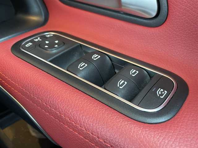 メルセデス・ベンツ ＣＬＡ２００ｄ Sブレーク AMGライン 鹿児島県 2019(令1)年 6.3万km デジタルホワイト ワンオーナー/純正ナビ/フルセグテレビ/バックカメラ/LEDヘッドライト/アイドリングストップ/追従式クルーズコントロール/サンルーフ/プッシュスタート/パワーバックドア/ETC