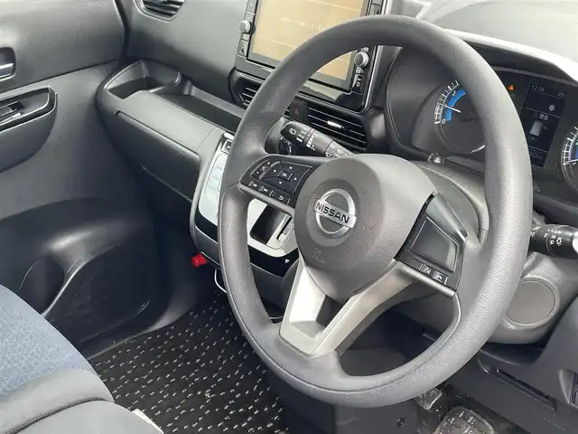 日産 ルークス ハイウェイスター X 埼玉県 2021(令3)年 12.7万km アメジストパープル 純正９インチＳＤナビ/（AM/FM/CD/DVD/BT)/アラウンドビュモニター　/フルセグＴＶ　/片側パワースライドドア　/ＬＥＤヘッドライト　/オートライト　/ＥＴＣ　/ウインカミラー　/オートライト　/スマートキー　/ステアリングスイッチ