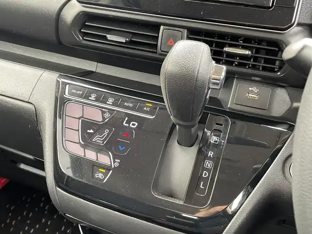 日産 ルークス ハイウェイスター X 埼玉県 2021(令3)年 12.7万km アメジストパープル 純正９インチＳＤナビ/（AM/FM/CD/DVD/BT)/アラウンドビュモニター　/フルセグＴＶ　/片側パワースライドドア　/ＬＥＤヘッドライト　/オートライト　/ＥＴＣ　/ウインカミラー　/オートライト　/スマートキー　/ステアリングスイッチ