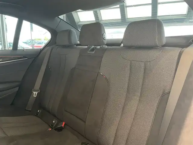 ＢＭＷ ５２３ｉ Mスポーツ 愛知県 2019(平31)年 5.2万km アルピンホワイトⅢ アダプティブＬＥＤ　/ＨＵＤ　/ＢＭＷコネクティッドナビ　/Ｂｌｕｅｔｏｏｔｈ　/フルセグＴＶ　/３６０度カメラ　/ミラーリング　/インテリジェントセーフティ　/ＡＣＣ　/ＬＫＡ　/ＢＳＭ　/ＰＤＣ　/ドライブレコーダー/ミラー型ETC/プッシュスタート/アイドリングストップ