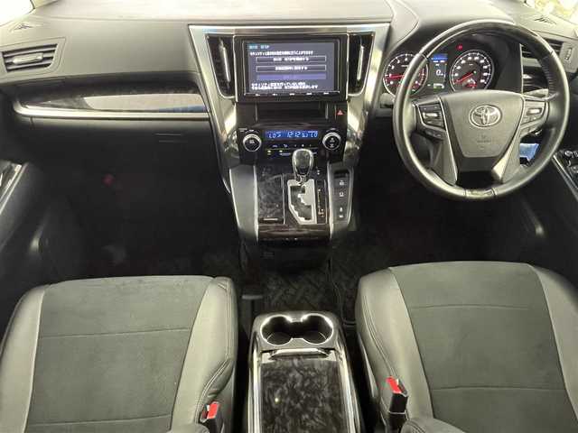 トヨタ ヴェルファイア Z Aエディション 大阪府 2018(平30)年 3.8万km ホワイトパールクリスタルシャイン トヨタセーフティセンス/　・プリクラッシュセーフティ/　・レーンディパーチャーアラート/　・オートマチックハイビーム/　・レーダークルーズコントロール/　・誤発進抑制機能/純正ディーラーナビ/　フルセグ/Bluetooth/CD/DVD/AM/FM/両側電動パワースライドドア/デジタルインナーミラー/社外フロントエアロ/パワーバックドア/バックカメラ/LEDヘッドライト/オートライト/オートマチッックハイビーム/電子パーキングブレーキ/オートホールド/純正18インチアルミホイール/スマートキー/ビルトインETC2.0/フロアマット/ドアバイザー