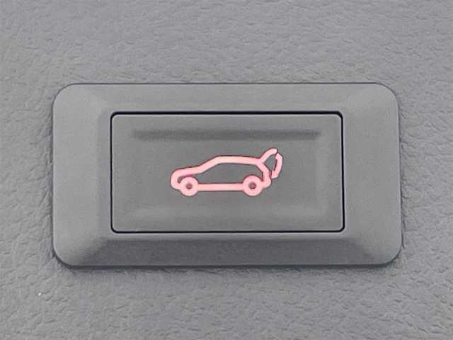 トヨタ ヴェルファイア Z Aエディション 大阪府 2018(平30)年 3.8万km ホワイトパールクリスタルシャイン トヨタセーフティセンス/　・プリクラッシュセーフティ/　・レーンディパーチャーアラート/　・オートマチックハイビーム/　・レーダークルーズコントロール/　・誤発進抑制機能/純正ディーラーナビ/　フルセグ/Bluetooth/CD/DVD/AM/FM/両側電動パワースライドドア/デジタルインナーミラー/社外フロントエアロ/パワーバックドア/バックカメラ/LEDヘッドライト/オートライト/オートマチッックハイビーム/電子パーキングブレーキ/オートホールド/純正18インチアルミホイール/スマートキー/ビルトインETC2.0/フロアマット/ドアバイザー