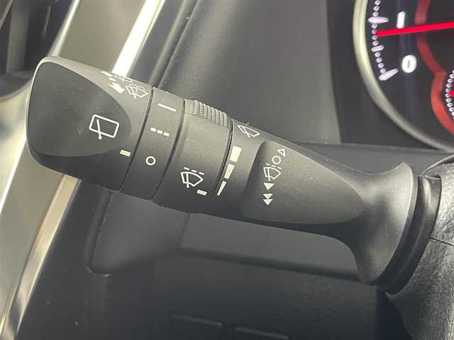 トヨタ ヴェルファイア Z Aエディション 大阪府 2018(平30)年 3.8万km ホワイトパールクリスタルシャイン トヨタセーフティセンス/　・プリクラッシュセーフティ/　・レーンディパーチャーアラート/　・オートマチックハイビーム/　・レーダークルーズコントロール/　・誤発進抑制機能/純正ディーラーナビ/　フルセグ/Bluetooth/CD/DVD/AM/FM/両側電動パワースライドドア/デジタルインナーミラー/社外フロントエアロ/パワーバックドア/バックカメラ/LEDヘッドライト/オートライト/オートマチッックハイビーム/電子パーキングブレーキ/オートホールド/純正18インチアルミホイール/スマートキー/ビルトインETC2.0/フロアマット/ドアバイザー