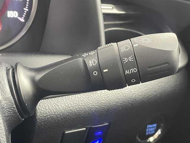 トヨタ ヴェルファイア Z Aエディション 大阪府 2018(平30)年 3.8万km ホワイトパールクリスタルシャイン トヨタセーフティセンス/　・プリクラッシュセーフティ/　・レーンディパーチャーアラート/　・オートマチックハイビーム/　・レーダークルーズコントロール/　・誤発進抑制機能/純正ディーラーナビ/　フルセグ/Bluetooth/CD/DVD/AM/FM/両側電動パワースライドドア/デジタルインナーミラー/社外フロントエアロ/パワーバックドア/バックカメラ/LEDヘッドライト/オートライト/オートマチッックハイビーム/電子パーキングブレーキ/オートホールド/純正18インチアルミホイール/スマートキー/ビルトインETC2.0/フロアマット/ドアバイザー