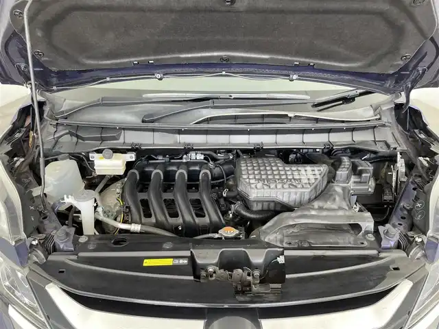 日産 セレナ ハイウェイスター Vセレクション 大分県 2017(平29)年 3.8万km アズライトブルー 純正ナビ/（フルセグ/Bluetooth/CD/DVD)/バックカメラ/クルーズコントロール/ETC/両側パワースライドドア/ステアリングスイッチ/シートバックテーブル/プッシュスタート/スマートキー/オートライト/電動格納ミラー/LEDヘッドライト/純正フロアマット/純正16インチアルミホイール
