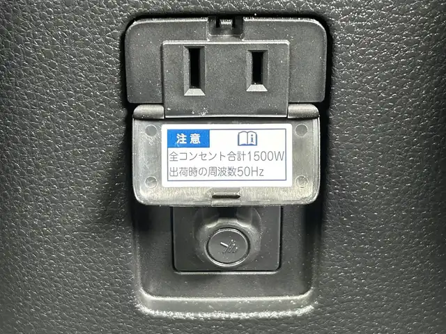 トヨタ アクア G 愛媛県 2023(令5)年 2万km ブラックマイカ 純正ディスプレイオーディオ（ナビ登録済み）/BT/フルセグTV/USB/バックカメラ/トヨタセーフティセンス/アダクティブクルーズコントロール/プリクラッシュセーフティ/レーンキープアシストシステム/レーダークルーズコントロール/前後コーナーセンサー/LEDヘッドライト/オートライト/オートマチックハイビーム/純正フロアマット/スマートキー/スペアー１本/プッシュスタート