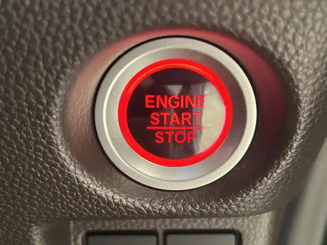 ホンダ Ｎ ＢＯＸ L 埼玉県 2022(令4)年 0.3万km プレミアムサンライトホワイトパール ホンダセンシング/純正ディスプレイオーディオ/　　CD/BT/ワンセグTV/バックカメラ/両側パワースライドドア/アダプティブクルーズコントロール/LEDオートライト/シートヒーター/ステアリングスイッチ/パーキングセンサーシステム/プッシュスタート/禁煙車