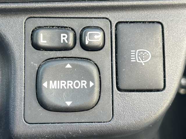 トヨタ アクア G 京都府 2013(平25)年 12.3万km ブラックマイカ 〇スマートキー/〇Bluetooth/〇AAC/〇ETC/〇フロアマット/〇LED