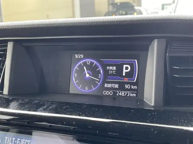 トヨタ ルーミー カスタムG－T 滋賀県 2020(令2)年 2.5万km パールホワイトⅢ 純正9インチナビ/【Bluetooth/CD/DVD/フルセグTV】/両側パワースライドドア/全方位カメラ/クルーズコントロール/クリアランスソナー/レーンディパーチャーアラート/衝突軽減ブレーキ/LEDヘッドライト/オートライト/オートマチックハイビーム/D/Nシートヒーター/ビルトインETC2.0/前後ドライブレコーダー/プッシュスタート/スマートキー/ステアリングリモコン