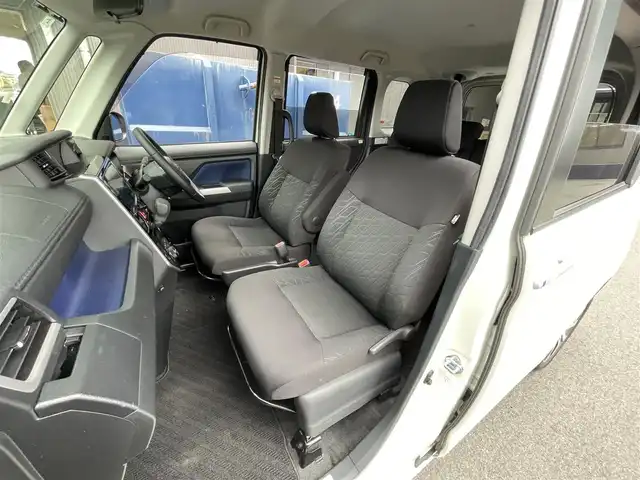 トヨタ ルーミー カスタムG－T 滋賀県 2020(令2)年 2.5万km パールホワイトⅢ 純正9インチナビ/【Bluetooth/CD/DVD/フルセグTV】/両側パワースライドドア/全方位カメラ/クルーズコントロール/クリアランスソナー/レーンディパーチャーアラート/衝突軽減ブレーキ/LEDヘッドライト/オートライト/オートマチックハイビーム/D/Nシートヒーター/ビルトインETC2.0/前後ドライブレコーダー/プッシュスタート/スマートキー/ステアリングリモコン