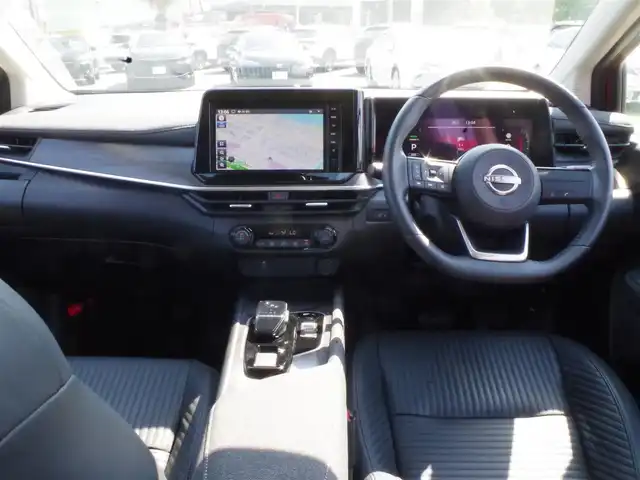 日産 オーラ G レザーエディション 千葉県 2024(令6)年 0.4万km ガーネットレッド/スーパーブラック 2トーン エマージェンシーブレーキ/アイドリングストップ/ブラウンレザーシート/運転席パワーシート/9インチ純正メモリーナビ/地デジTV/【Bluetooth接続】/アラウンドビューモニター/革巻きステアリング/ステアリングスイッチ/ETC/LEDヘッドライト/ウインカーミラー/コーナーセンサー/純正17インチアルミホイル/サイド/カーテンエアバッグ/インテリジェントキー