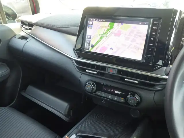 日産 オーラ G レザーエディション 千葉県 2024(令6)年 0.4万km ガーネットレッド/スーパーブラック 2トーン エマージェンシーブレーキ/アイドリングストップ/ブラウンレザーシート/運転席パワーシート/9インチ純正メモリーナビ/地デジTV/【Bluetooth接続】/アラウンドビューモニター/革巻きステアリング/ステアリングスイッチ/ETC/LEDヘッドライト/ウインカーミラー/コーナーセンサー/純正17インチアルミホイル/サイド/カーテンエアバッグ/インテリジェントキー