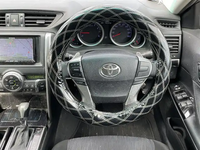 トヨタ マークＸ 250G Sパッケージ 埼玉県 2012(平24)年 10.4万km ブラック (株)IDOMが運営する【じしゃロン鳩ヶ谷店】の自社ローン専用車両になりますこちらは現金またはオートローンご利用時の価格です。自社ローンご希望の方は別途その旨お申付け下さい/サイバーナビ/　(CD/DVD/Bluetooth接続)/フルセグＴＶ/バックカメラ/ＥＴＣ/電動シート/スマートキー/プッシュスタート/クルーズコントロール/オートライト/サイド＆カーテンエアバッグ/ＨＩＤヘッドライト/ＬＥＤフォグランプ