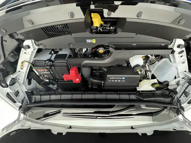 日産 セレナ e－パワー ハイウェイスター V 滋賀県 2025(令7)年 0.1千km プリズムホワイト 届出済み未使用車/純正12.3インチナビ/【Bluetooth/USB/HDMI/フルセグTV】/ハーフレザーシート/両側パワースライドドア/全方位カメラ/プロパイロット/ブラインドスポットワーニング/クリアランスソナー/LEDヘッドライト/オートマチックハイビーム/衝突軽減ブレーキ/デジタルインナーミラー/電動パーキングブレーキ/オートブレーキホールド/ビルトインETC2.0/ワイヤレス充電/プッシュスタート/スマートキー/ステアリングリモコン