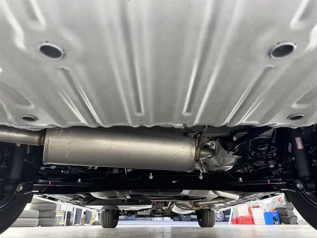 日産 セレナ e－パワー ハイウェイスター V 滋賀県 2025(令7)年 0.1千km プリズムホワイト 届出済み未使用車/純正12.3インチナビ/【Bluetooth/USB/HDMI/フルセグTV】/ハーフレザーシート/両側パワースライドドア/全方位カメラ/プロパイロット/ブラインドスポットワーニング/クリアランスソナー/LEDヘッドライト/オートマチックハイビーム/衝突軽減ブレーキ/デジタルインナーミラー/電動パーキングブレーキ/オートブレーキホールド/ビルトインETC2.0/ワイヤレス充電/プッシュスタート/スマートキー/ステアリングリモコン