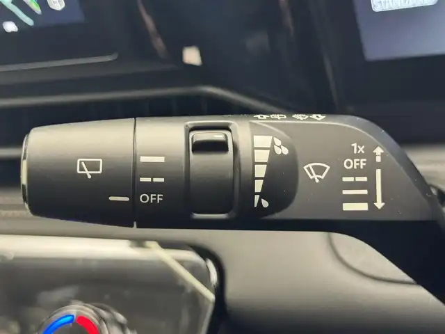 日産 セレナ e－パワー ハイウェイスター V 滋賀県 2025(令7)年 0.1千km プリズムホワイト 届出済み未使用車/純正12.3インチナビ/【Bluetooth/USB/HDMI/フルセグTV】/ハーフレザーシート/両側パワースライドドア/全方位カメラ/プロパイロット/ブラインドスポットワーニング/クリアランスソナー/LEDヘッドライト/オートマチックハイビーム/衝突軽減ブレーキ/デジタルインナーミラー/電動パーキングブレーキ/オートブレーキホールド/ビルトインETC2.0/ワイヤレス充電/プッシュスタート/スマートキー/ステアリングリモコン