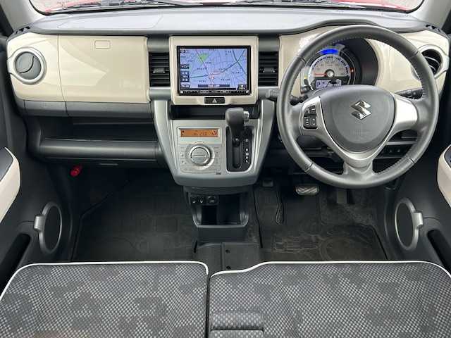 スズキ ハスラー J 茨城県 2019(令1)年 0.7万km フェニックスレッドパール/ホワイト2トーンルーフ 社外7型ナビ/アラウンドビューモニター/ビルトインETC/ドライブレコーダー前後/シートヒーター/衝突軽減システム/横滑り防止装置/レーン逸脱警報/オートライト/USB入力端子/アイドリングストップ/スマートキー