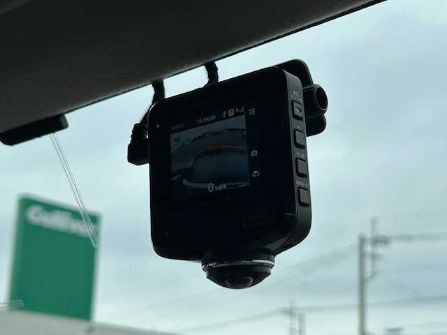 スズキ ハスラー J 茨城県 2019(令1)年 0.7万km フェニックスレッドパール/ホワイト2トーンルーフ 社外7型ナビ/アラウンドビューモニター/ビルトインETC/ドライブレコーダー前後/シートヒーター/衝突軽減システム/横滑り防止装置/レーン逸脱警報/オートライト/USB入力端子/アイドリングストップ/スマートキー