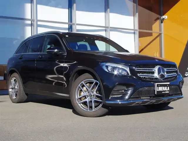メルセデス・ベンツ ＧＬＣ２２０ d 4マチックスポーツ 本革 岐阜県 2019(平31)年 2.8万km オブシディアンブラック パノラミックスライディングルーフ/黒レザーシート/Burmesterサウンドシステム/純正HDDナビゲーション/フルセグテレビ/Bluetooth/レーダーセーフティパッケージ/アクティブブレーキアシスト (歩行者検知機能付)/PRESAFEプラス 被害軽減ブレーキ付後方衝突警告システム/PRESAFE アクティブレーンキーピングアシスト/アクティブブラインドスポットアシスト/アクティブディスタンスアシスト ディストロニック/アクティブステアリングアシスト/360°カメラシステム/ヘッドアップディスプレイ/アダプティブブレーキ　ホールド機能　ヒルスタートアシスト/アダプティブブレーキライト/クロスウインドアシスト/LEDインテリジェントライトシステム/アダプティブハイビームアシスト・プラス/アテンションアシスト/アクティブパーキングアシスト (縦列・並列駐車)/パーキングアシストリアビューカメラ