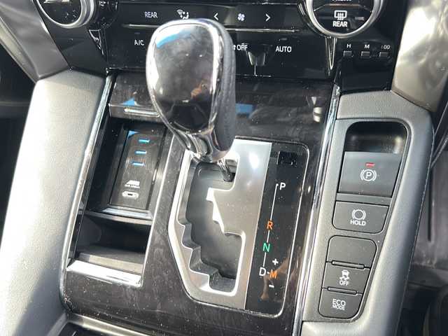 トヨタ アルファード S Cパッケージ 愛媛県 2018(平30)年 3.4万km ホワイトパールクリスタルシャイン モデリスタエアロ/車検R9年9月/登録時34025km/ALPINE10インチナビ/（Bluetooth/フルセグTV/AUX/USB入力端子）/バックカメラ/両側電動スライドドア/パワーバックドア/トヨタセーフティセンス/・レーンキープアシスト/・プリクラッシュセーフティ/・ハイビームアシスト/・レーダークルーズコントロール/ビルトインETC/LEDヘッドライト/オートマチックハイビーム/コーナーセンサー/パワーシート/ドライブレコーダー/ローダウンサス/オットマン/黒本革シート/シートヒーター/エアシート/純正18インチAW/ローダウン