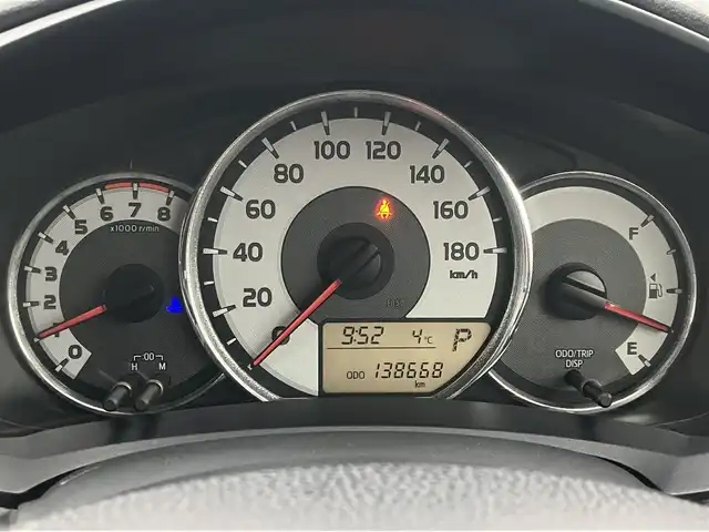 トヨタ カローラ フィールダー 1．5X 道南・函館 2015(平27)年 13.9万km ブラックマイカ /純正SDナビ//フルセグTV//社外エンジンスターター//バックカメラ//寒冷地仕様//ワイパーデアイサー//横滑り防止//HIDヘッドライト//フォグランプ//ETC//取扱説明書//保証書