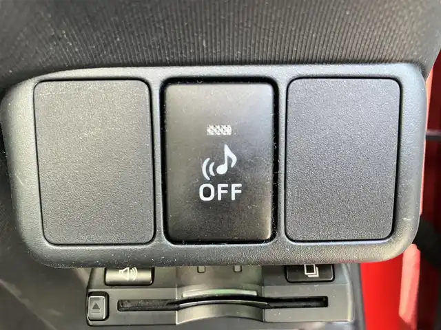 トヨタ アクア S 静岡県 2012(平24)年 7.1万km スーパーレッドⅤ エンジンスタートボタン/パワーステアリング/パワーウィンドウ/取扱説明書/アイドリングストップ/スマートキー/スペアキー1本/オートエアコン/純正ＥＴＣ/純正ナビ（CD/DVD/BT/フルセグ）/ドライブレコーダー前後/純正フロアマット/布シート/ABS/横滑り防止装置/オートライト/ハロゲン/Wエアバッグ