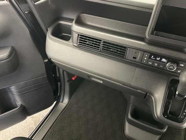 ホンダ Ｎ ＢＯＸ カスタム 長野県 2025(令7)年 0.2万km ミッドナイトブルービームM 4WD/ホンダセンシング/アダプティブクルーズコントロール/レーンキープアシスト/衝突軽減ブレーキ/コーナーセンサー/先行車発進告知/標識認識表示/片側パワースライドドア/前席シートヒーター/LEDヘッドライト/オートライト/オートマチックハイビーム/ヘッドライトレベライザー/電動格納ミラー/ウィンカーミラー/ドアミラーヒーター/電動ホールド/ブレーキホールド/純正14インチAW装着/ドアバイザー/プッシュスタート/スマートキー/スペアキー1本