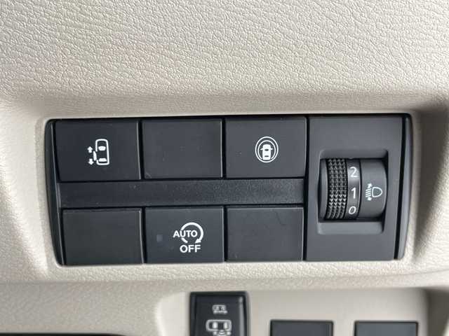 日産 ルークス X 愛知県 2020(令2)年 5.9万km スパークリングレッドM エマージェンシーブレーキ/純正9型ナビ　SDカードなし/全方位カメラ/片側パワースライド/バックカメラ/コーナーセンサー/オートライト/ドライブレコーダー/ETC/衝突軽減システム/フルセグ/CD DVD/Bluetooth/ステアリングスイッチ/スマートキー/プッシュスタート