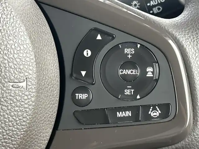 ホンダ Ｎ ＢＯＸ G L ホンダセンシング 福岡県 2018(平30)年 3.7万km クリスタルブラックパール 純正９型ナビ（フルセグＴＶ）　/バックカメラ　/ビルトインＥＴＣ　/アダプティブクルーズコントロール　/コーナーセンサー　/ホンダセンシング　/衝突被害軽減　/レーンキープ　/片側電動スライドドア　/ＥＣＯＮ　/ＬＥＤ