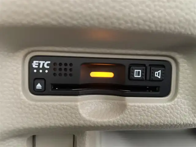 ホンダ Ｎ ＢＯＸ G L ホンダセンシング 鹿児島県 2018(平30)年 3.7万km クリスタルブラックパール 純正ナビ（フルセグＴＶ）　/バックカメラ　/ビルトインＥＴＣ　/アダプティブクルーズコントロール　/コーナーセンサー　/ホンダセンシング　/衝突被害軽減　/レーンキープ　/片側電動スライドドア　/ＥＣＯＮ　/ＬＥＤ