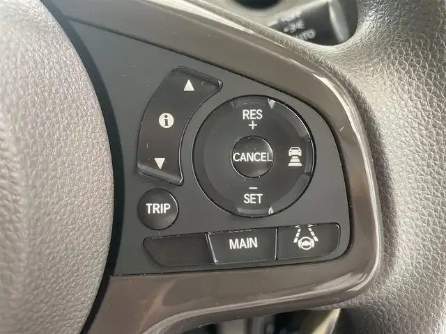 ホンダ Ｎ ＢＯＸ G L ホンダセンシング 鹿児島県 2018(平30)年 3.7万km クリスタルブラックパール 純正ナビ（フルセグＴＶ）　/バックカメラ　/ビルトインＥＴＣ　/アダプティブクルーズコントロール　/コーナーセンサー　/ホンダセンシング　/衝突被害軽減　/レーンキープ　/片側電動スライドドア　/ＥＣＯＮ　/ＬＥＤ