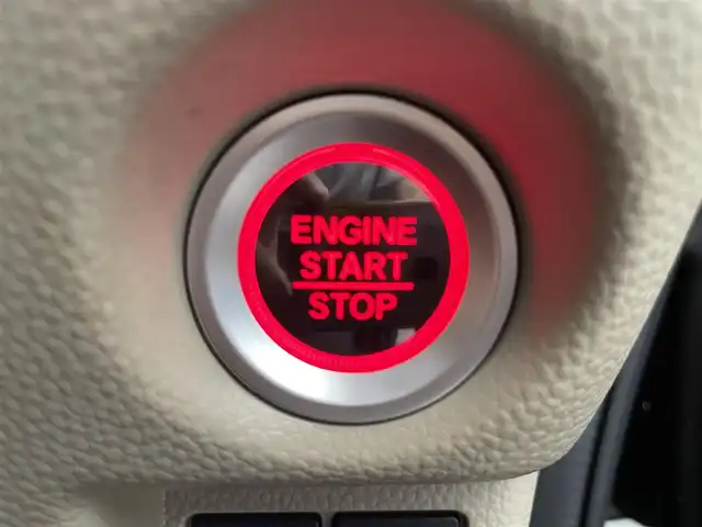 ホンダ Ｎ ＢＯＸ G L ホンダセンシング 鹿児島県 2018(平30)年 3.7万km クリスタルブラックパール 純正ナビ（フルセグＴＶ）　/バックカメラ　/ビルトインＥＴＣ　/アダプティブクルーズコントロール　/コーナーセンサー　/ホンダセンシング　/衝突被害軽減　/レーンキープ　/片側電動スライドドア　/ＥＣＯＮ　/ＬＥＤ