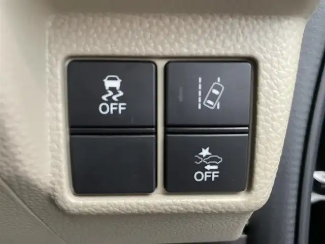 ホンダ Ｎ ＢＯＸ G L ホンダセンシング 鹿児島県 2018(平30)年 3.7万km クリスタルブラックパール 純正ナビ（フルセグＴＶ）　/バックカメラ　/ビルトインＥＴＣ　/アダプティブクルーズコントロール　/コーナーセンサー　/ホンダセンシング　/衝突被害軽減　/レーンキープ　/片側電動スライドドア　/ＥＣＯＮ　/ＬＥＤ