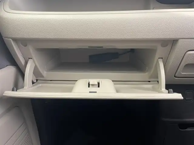 ホンダ Ｎ ＢＯＸ G L ホンダセンシング 鹿児島県 2018(平30)年 3.7万km クリスタルブラックパール 純正ナビ（フルセグＴＶ）　/バックカメラ　/ビルトインＥＴＣ　/アダプティブクルーズコントロール　/コーナーセンサー　/ホンダセンシング　/衝突被害軽減　/レーンキープ　/片側電動スライドドア　/ＥＣＯＮ　/ＬＥＤ