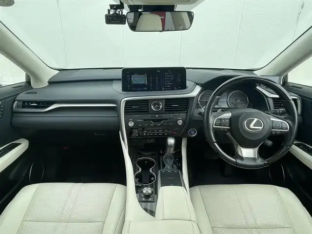 レクサス ＲＸ 450hL 東京都 2020(令2)年 1.8万km ソニッククォーツ 衝突被害軽減ブレーキ/レーンキープアシスト/サンルーフ/純正メモリナビ/バックカメラ/レーダークルーズコントロール/LEDヘッドライト/オートマチックハイビーム/シートヒーター/エアシート/パワーシート/ハンドルヒーター/コーナーセンサー/ドライブレコーダー/スマートキー/ETC2.0