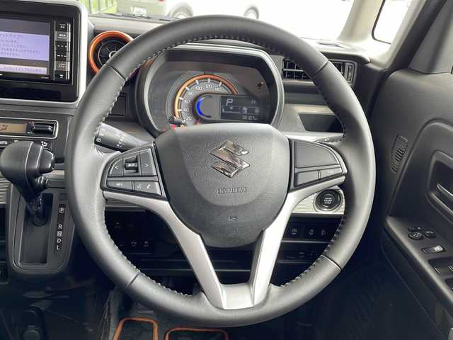 スズキ スペーシア ギア HYBRID XZ 愛知県 2019(平31)年 3.9万km フェニックスレッドパール/ガンメタリック2トーンルーフ 衝突軽減システム/両側パワースライドドア/純正SDナビ/シートヒーター/フルセグ/CD/DVD/Bluetooth/コーナーセンサー/純正アルミホイール/ルーフレール/LEDヘッドライト/オートマチックハイビーム/ドライブレコーダー/ETC/ステアリングスイッチ/スマートキー/プッシュスタート
