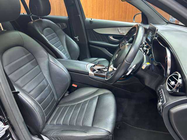 メルセデス・ベンツ ＧＬＣ２２０ d 4マチック クーペ スポーツ 本革 千葉県 2018(平30)年 5万km オブシディアンブラック パノラマＳＲ　/純正ナビ　/３６０°カメラ　/ＡＣＣ　/ＨＵＤ　/シートヒーター　/パワーシート　/ＬＥＤヘッドライト　/ハイビームアシスト/電動リアゲート　/エアバランスＰＫＧ　/Ｂｕｒｍｅｓｔｅｒ