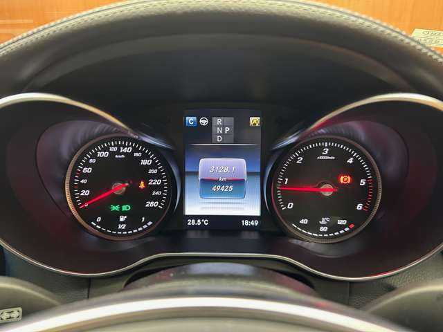 メルセデス・ベンツ ＧＬＣ２２０ d 4マチック クーペ スポーツ 本革 千葉県 2018(平30)年 5万km オブシディアンブラック パノラマＳＲ　/純正ナビ　/３６０°カメラ　/ＡＣＣ　/ＨＵＤ　/シートヒーター　/パワーシート　/ＬＥＤヘッドライト　/ハイビームアシスト/電動リアゲート　/エアバランスＰＫＧ　/Ｂｕｒｍｅｓｔｅｒ
