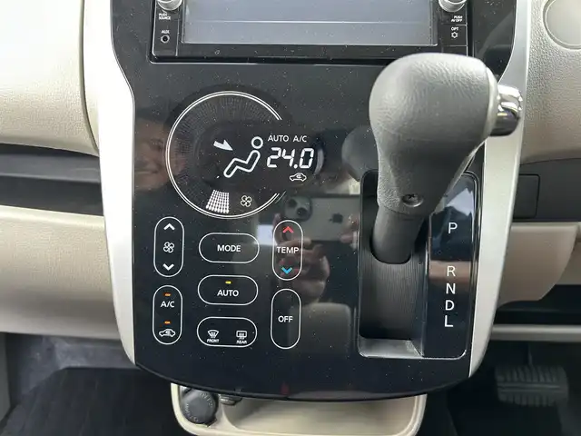 三菱 ｅＫワゴン 栃木県 2018(平30)年 6.7万km アメジストブラック 衝突被害軽減ブレーキ/純正メモリナビ/フルセグTV/DVD/Bluetooth/バックカメラ/ETC/ステアリングリモコン/キーレス/シートヒーター/AAC/アイドリングストップ/純正フロアマット/横滑り防止装置