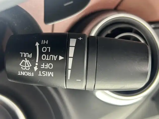 マツダ ロードスター ＲＦ VS 埼玉県 2018(平30)年 3.2万km クリスタルホワイトパールマイカ 純正ナビ　フルセグ　ＢＴ　ＥＴＣ　バックカメラ　本革シート　シートヒーター　ＡＤＶＡＮ１７インチＡＷ　ＯＤＵＬＡマフラー　ＶＡＬＡＮＴＩテールレンズ　ＡＵＴＯＥＸＥステアリング　リアディフューザー