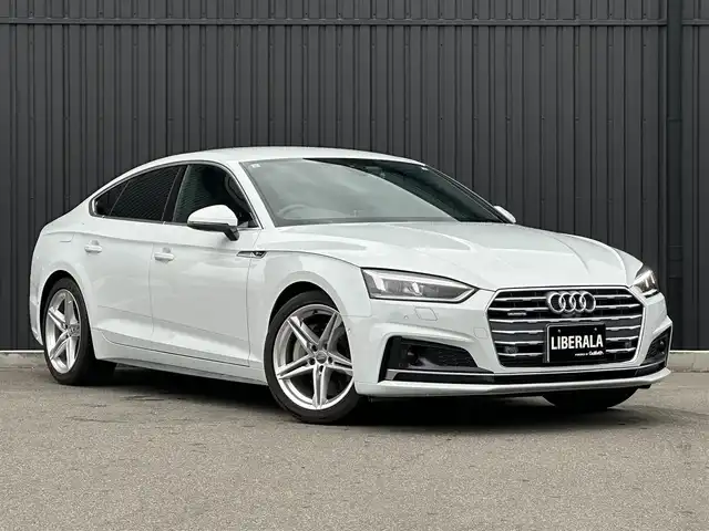 アウディ Ａ５ SB2．0TFSI Q スポーツ 福島県 2017(平29)年 3.5万km グレイシアホワイトメタリック Sラインパッケージ/ACC/レーンキープ/ブラインドスポット /マトリクスLEDヘッドライト/バーチャルコックピット/黒ハーフレザーシート/パワーシート/シートヒーター/純正ナビ/AppleCarPlay/360°カメラ/フルセグTV/電動リアゲート/オートホールド /コーナーセンサー /レインセンサー /ドライブセレクト /パドルシフト/純正18インチAW/取扱説明書/保証書/スペアキー