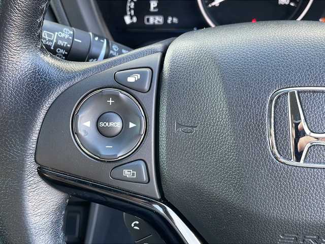 ホンダ ヴェゼル X ホンダセンシング 道北・旭川 2016(平28)年 2.5万km ホワイトオーキッドパール スマートキー/純正ディスプレイオーディオWX-171CP/　ＣＤ・ＢＴ・ワンセグＴＶ・HDMI/バックカメラ/オートライト/ステアリングリモコン/クルーズコントロール/ビルトインETC/モデューロ１６インチAW冬タイヤ/純正１６AW夏タイヤ積込み/保証書