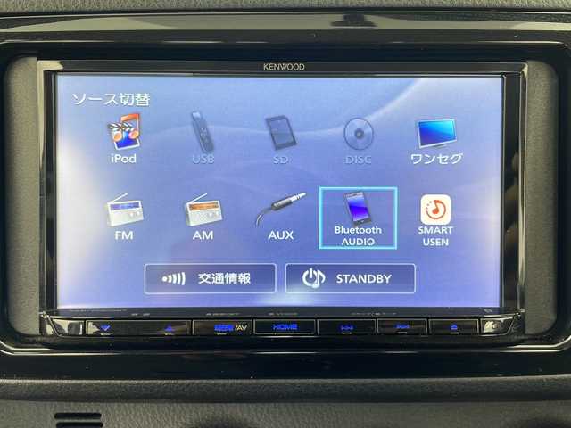 トヨタ ヴィッツ F 秋田県 2019(令1)年 4.3万km ブラックマイカ 社外ナビ【FM/AM/BT/AUX/CD】　/バックカメラ　/ＥＴＣ　/リモコンキー　/ＵＳＢポート　/フロントワイパーデアイサー　/横滑り防止装置　/ライトレベライザー　/電格ミラー　/ウィンカーミラー　/保証書　/取扱説明書　/スペアキー有り