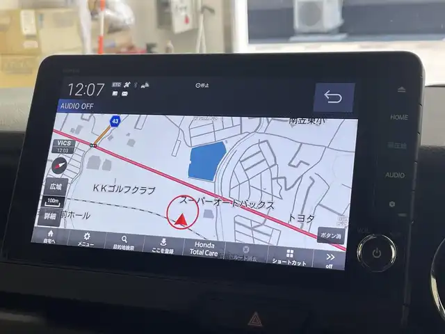 ホンダ Ｎ ＢＯＸ カスタム ターボ 滋賀県 2023(令5)年 0.5万km トワイライトミストブラックパール 禁煙車/純正９インチディスプレイオーディオ/・フルセグTV・Bluetooth・DVD・CD/全方位カメラ/ETC/前後ドラレコ/レーダークルコン/両側パワースライドドア/ハーフレザー/シートヒーター/ステアリングヒーター/ステアリングスイッチ/スマートキー/スペアキー/オートライト/LEDヘッドライト