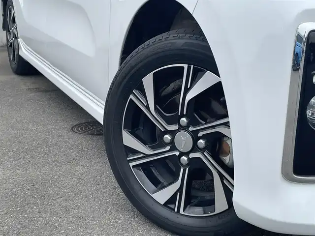 ダイハツ タント カスタム X セレクション 愛媛県 2020(令2)年 2.8万km シャイニングホワイトパール 両側パワースライドドア/純正メモリーナビ(Bluetooth/CD/DVD)/フルセグテレビ/アイドリングストップ/レーンキープアシスト/前後コーナーセンサー/ドライブレコーダー/LEDヘッドライト/オートライト/フロアマット/シートヒーター/純正ドアバイザー/純正アルミホイール/横滑り防止装置/衝突軽減システム/カーテンエアバッグ/スマートキー/プッシュスタート/ABS