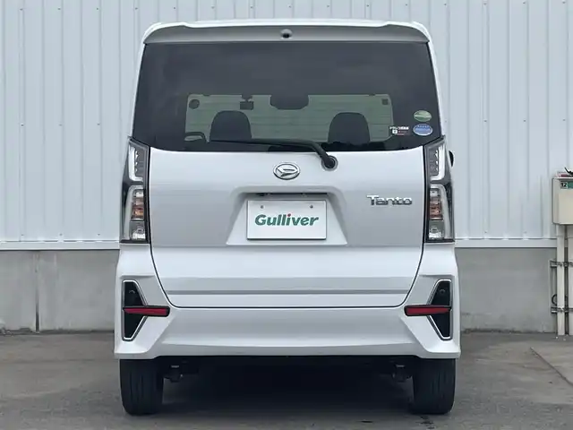 ダイハツ タント カスタム X セレクション 愛媛県 2020(令2)年 2.8万km シャイニングホワイトパール 両側パワースライドドア/純正メモリーナビ(Bluetooth/CD/DVD)/フルセグテレビ/アイドリングストップ/レーンキープアシスト/前後コーナーセンサー/ドライブレコーダー/LEDヘッドライト/オートライト/フロアマット/シートヒーター/純正ドアバイザー/純正アルミホイール/横滑り防止装置/衝突軽減システム/カーテンエアバッグ/スマートキー/プッシュスタート/ABS