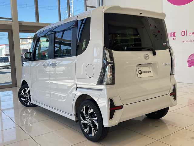 ダイハツ タント カスタム X セレクション 埼玉県 2020(令2)年 2.8万km シャイニングホワイトパール スマートアシスト/両側パワースライドドア/純正メモリーナビ/　　CD/DVD/BT/ワンセグ/両側パワースライドドア/LEDオートライト/レーンキープアシスト/前後コーナーセンサー/シートヒーター/純正アルミホイール/スマートキー/禁煙車