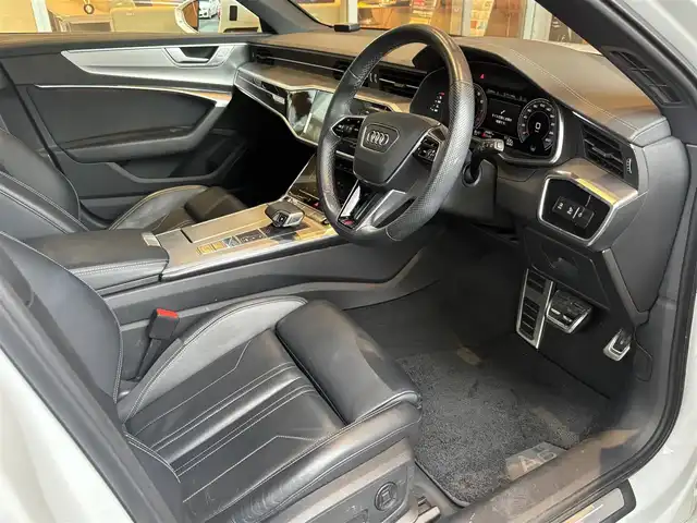 アウディ アウディ Ａ６ アバント45TFSIクワトロ スポーツ 宮城県 2022(令4)年 3.7万km 白 Ｓラインパッケージ/MMIナビ/全周囲カメラ/AppleCarPlay/AndroidAuto/黒革シート/シートヒーター/メモリ機能付きパワーシート/アイドリングストップ/ACC/レーンキープアシスト/BSM/障害物センサー/パワーバックドア/バーチャルコックピット/ステアリングスイッチ/パドルシフト/オートホールド/ドラレコ/マトリクスLEDヘッドライト/イージークローザー
