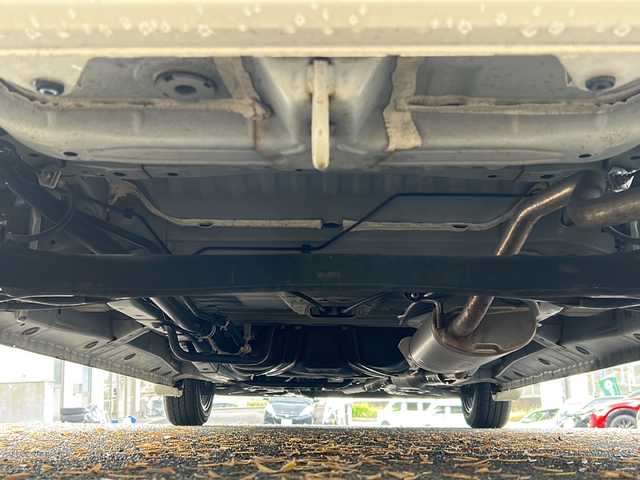 ホンダ Ｎ ＷＧＮ G SSパッケージ 京都府 2017(平29)年 2.9万km プレミアムホワイトパールⅡ 純正ナビ/ ・フルセグTV/BT Audio/CD/DVD/　・AM/FM/バックカメラ/ビルトインETC /ドライブレコーダー/プッシュスタート/横滑り防止装置/電格ミラー/シティーブレーキアクティブシステム/純正フロアマット/ドアバイザー/ステアリングスイッチ/スマートキースペアあり/保証書＆取説